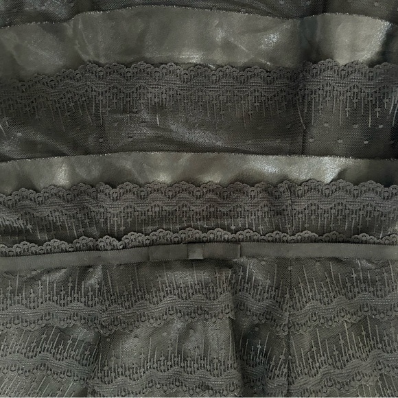 Stunning full length gown! - Picture 3 of 7